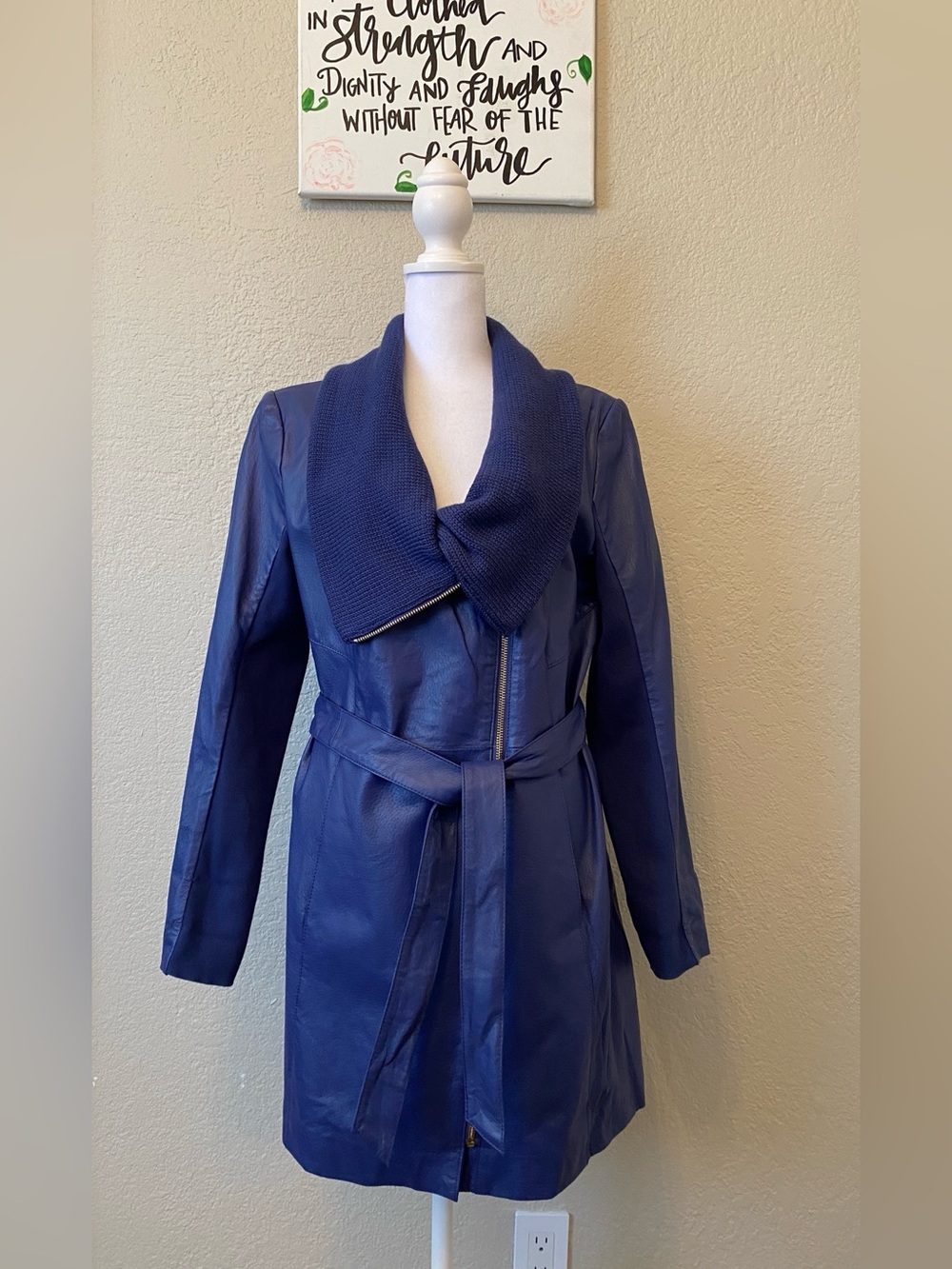 IMAN Royal Blue Leather Trench Coat, w/ Knit Shawl Collar, gold tone zipper, MED